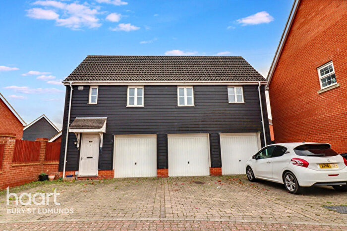 2 Bedroom Maisonette For Sale In Selway Drive, Bury St Edmunds, IP32