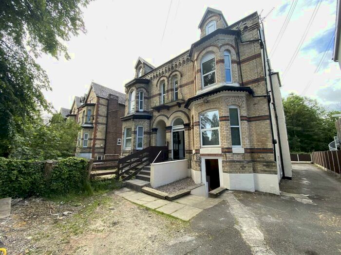 1 Bedroom Flat To Rent In Demesne Road, Whalley Range, M16