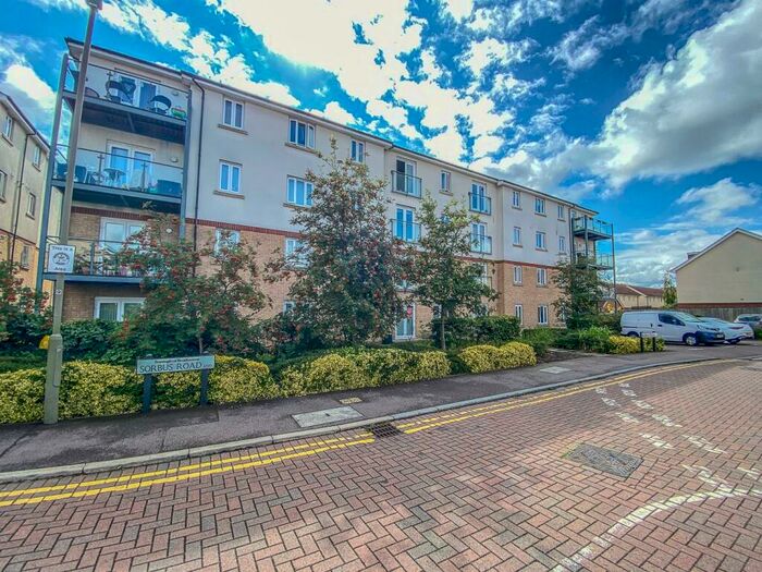 2 Bedroom Apartment For Sale In Sorbus Road, Turnford, Broxbourne, EN10