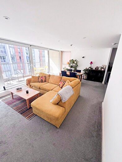 1 Bedroom Flat To Rent In Baltic Apartments Western Gateway, London, E16