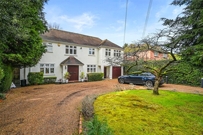 5 Bedroom Detached House For Sale In Hill Road, Northwood, Middlesex, HA6