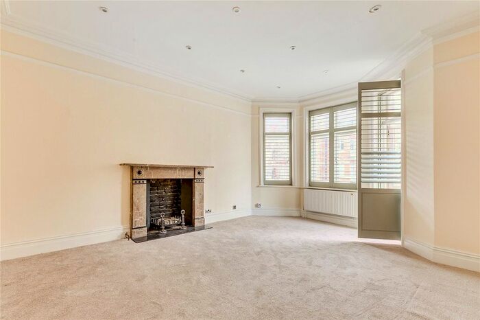 3 Bedroom Flat To Rent In Lauderdale Mansions, Lauderdale Road, London, W9