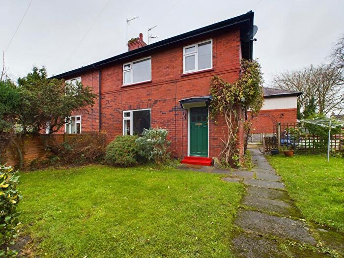 3 Bedroom Semi Detached House To Rent In Warren Place, Harrogate, HG1