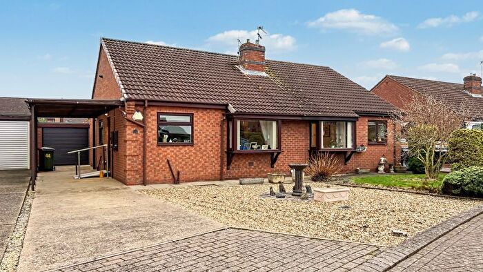 2 Bedroom Semi-Detached Bungalow For Sale In Hall Rise, Messingham, DN17