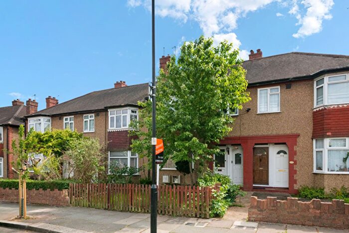1 Bedroom Maisonette To Rent In Carr Road, Northolt, UB5