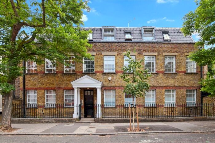 1 Bedroom Flat To Rent In College Terrace, Bow, London, E3