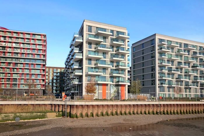 1 Bedroom Flat To Rent In Fairwater House, Bonnet Street, London, E16