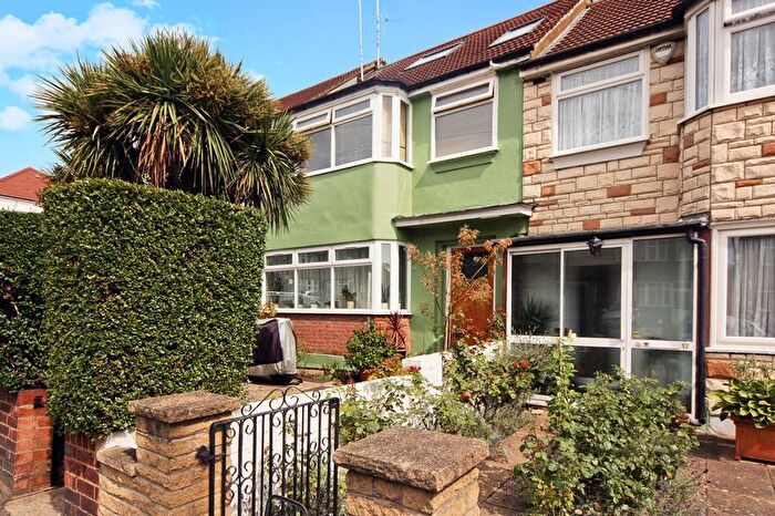 4 Bedroom Terraced House For Sale In Clare Road, Greenford, UB6