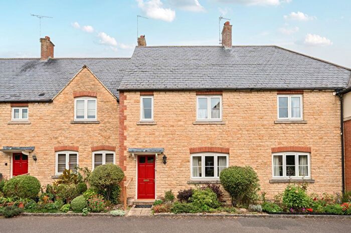 2 Bedroom Terraced House For Sale In Gloucester Court Mews, High Street, Witney, OX28