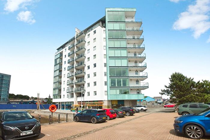 2 Bedroom Flat For Sale In Marrowbone Slip, Plymouth, PL4