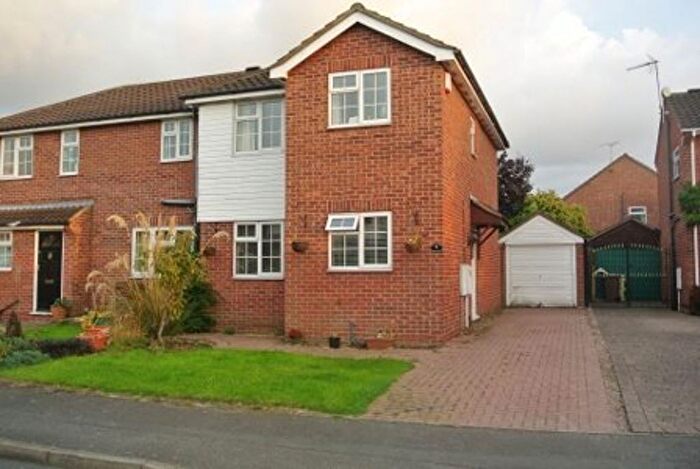3 Bedroom Semi-Detached House To Rent In Highcroft Close, Long Eaton, NG10
