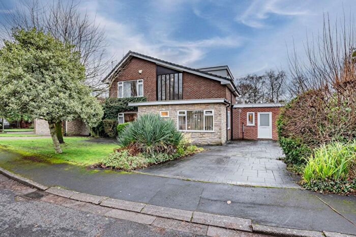 5 Bedroom Detached House For Sale In Moss Bank, Bramhall, SK7