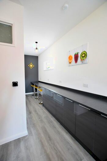 1 Bedroom Property To Rent In Apartment, Oxford House, St James Street, Daventry, NN11