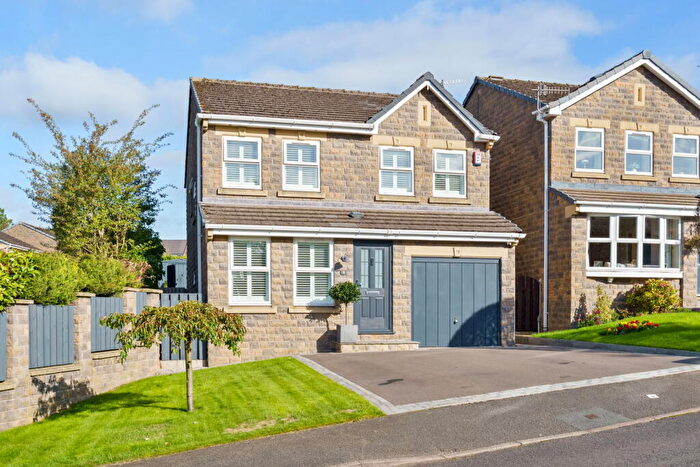 4 Bedroom Detached House For Sale In Tavern Road, Hadfield, Glossop, SK13