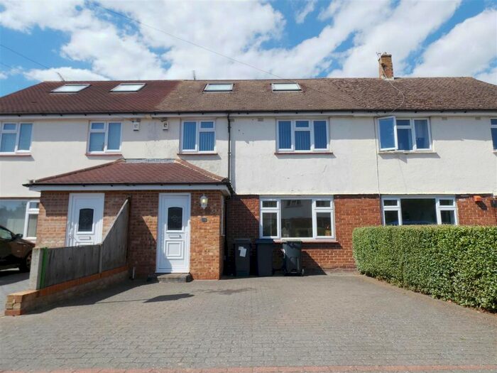 5 Bedroom Semi-Detached House To Rent In Oxford Road, Canterbury, CT1