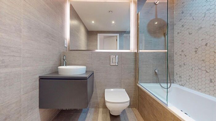 1 Bedroom Flat To Rent In New Horizons Court, Brentford, TW8