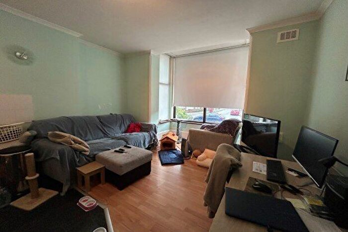 1 Bedroom Flat To Rent In Chester Road, Sutton Coldfield, B73