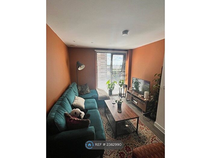 1 Bedroom Flat To Rent In Red, Manchester, M50