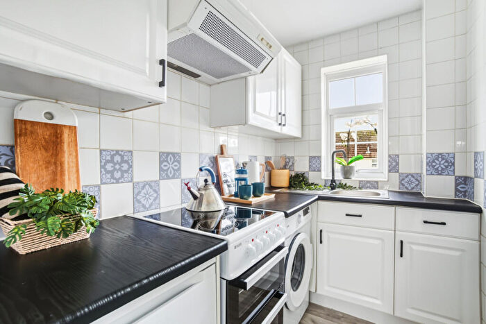 1 Bedroom Apartment For Sale In Red Lion Court, Bishop's Stortford, Hertfordshire, CM23