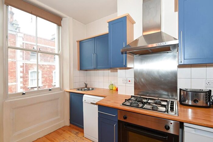 1 Bedroom Flat To Rent In Craven Terrace, Bayswater, W2