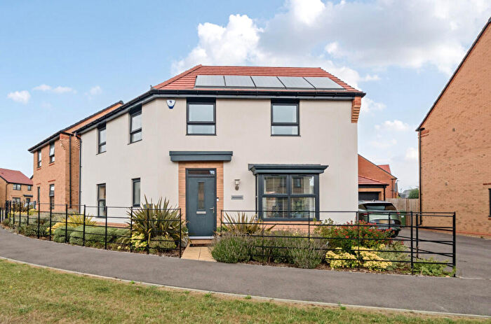 4 Bedroom Detached House For Sale In Baileys Crescent, Abingdon, Oxfordshire, OX14