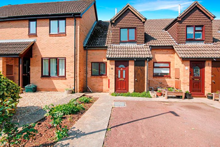 1 Bedroom Terraced House To Rent In Kingfisher Close, Thornbury, Bristol, BS35