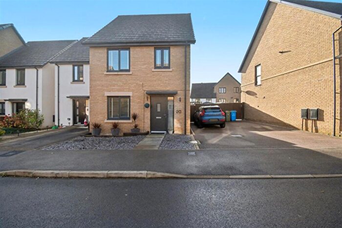 3 Bedroom Property For Sale In Kesteven Way, Corby, NN18