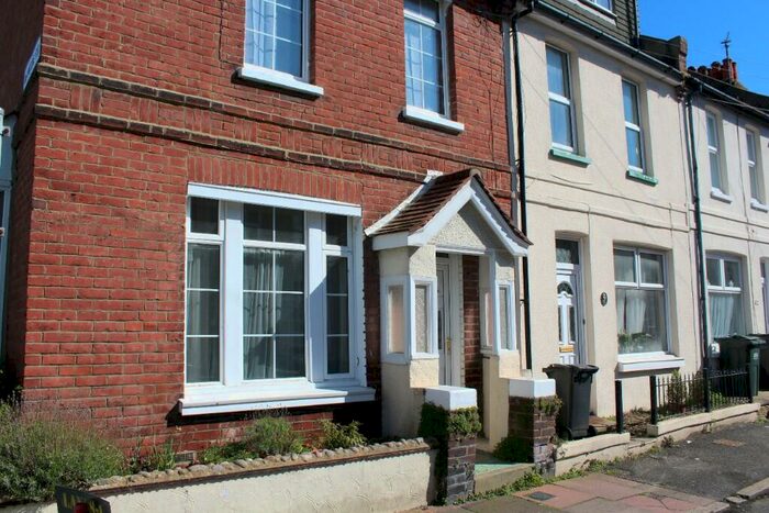 2 Bedroom End Of Terrace House To Rent In Sydney Road, Eastbourne, East Sussex, BN22