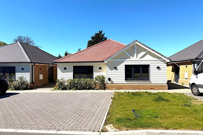 3 Bedroom Property To Rent In Meadow Brook, RM4