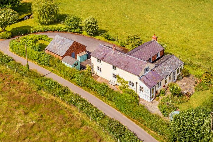 4 Bedroom Detached House For Sale In Cuddington, Malpas, Cheshire, SY14