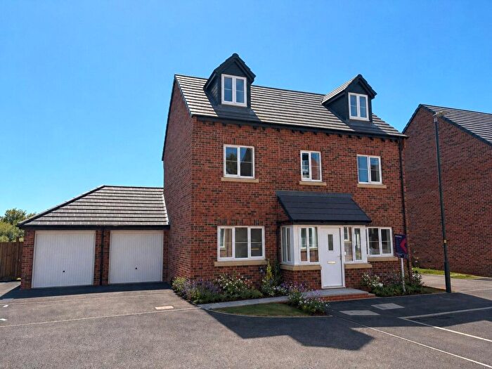 4 Bedroom Detached House For Sale In Springview Fields, Ashchurch, Tewkesbury, Gloucestershire, GL20
