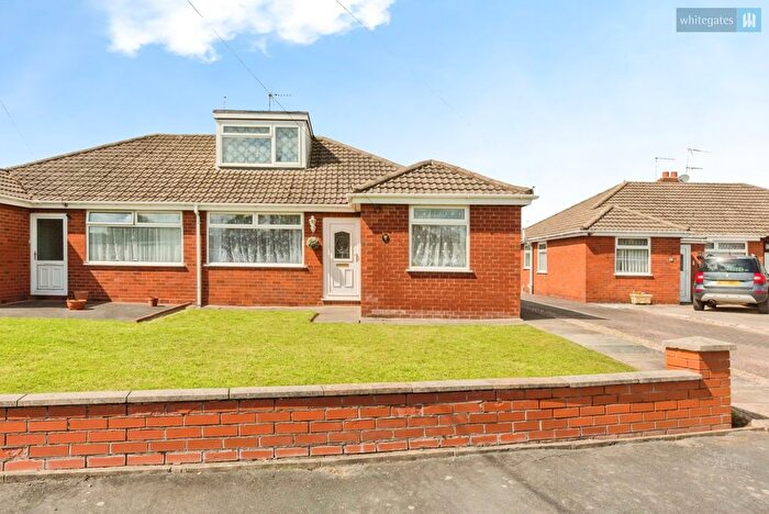 3 Bedroom Bungalow For Sale In Eliot Close, Crewe, Cheshire, CW1