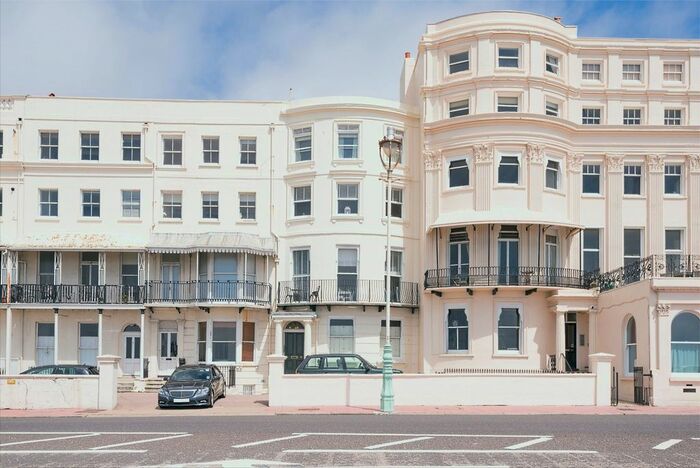 1 Bedroom Flat To Rent In Marine Parade, Brighton, BN2