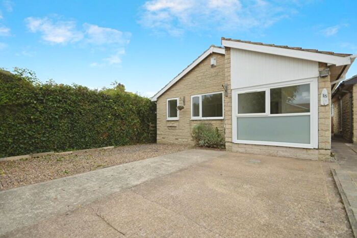 3 Bedroom Detached Bungalow For Sale In Grange Park Avenue, Brimington Common, Chesterfield, S43