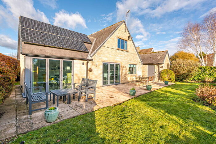 4 Bedroom Detached House For Sale In Littleton Drew, SN14