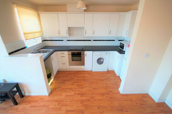 2 Bedroom Flat To Rent In Thackhall Street, Stoke Village, Coventry, CV2