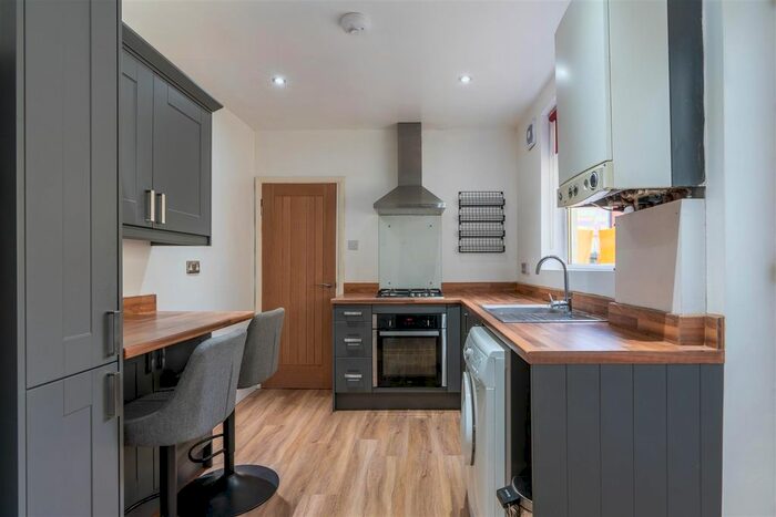 2 Bedroom Flat To Rent In Addycombe Terrace, Heaton, NE6