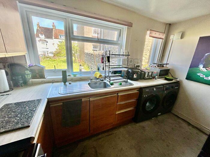 2 Bedroom Semi-Detached House For Sale In Artist Row, Fortuneswell, Portland, Dorset, DT5