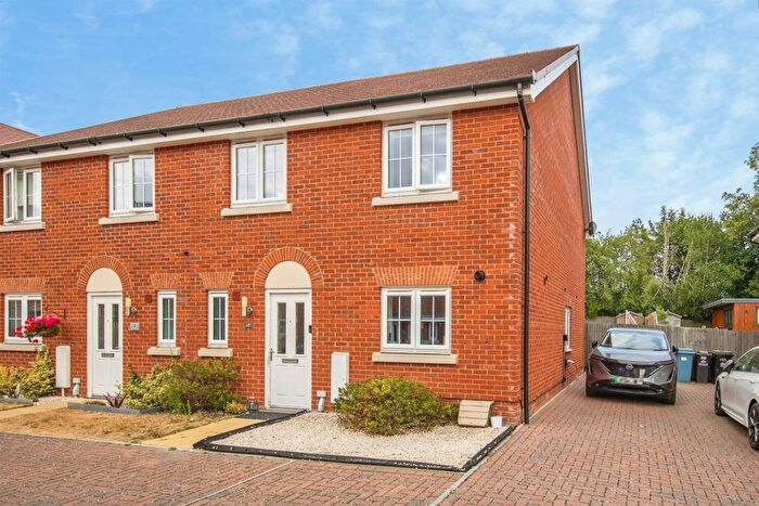 4 Bedroom Semi Detached House For Sale In Ivan Blatny Close, Ipswich, IP3