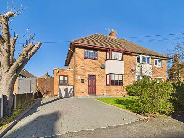 3 Bedroom Semi Detached House For Sale In Whalley Drive, Aughton, L39