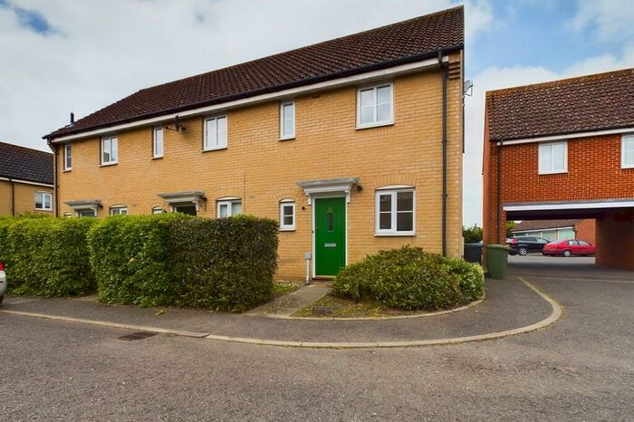2 Bedroom End Of Terrace House To Rent In Etive Close, Attleborough, NR17