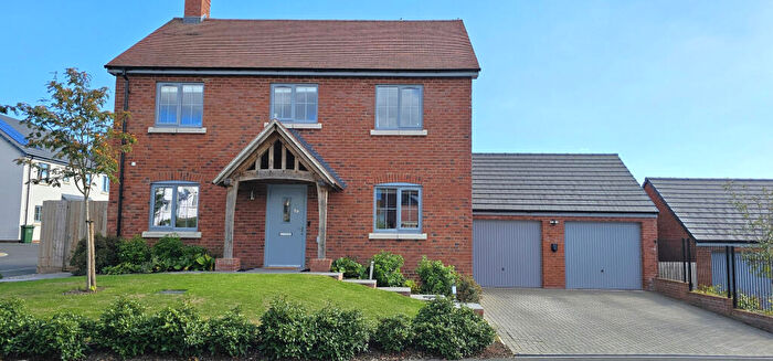 4 Bedroom Detached House For Sale In Clifton Close, St. Weonards, Hereford, Herefordshire, HR2
