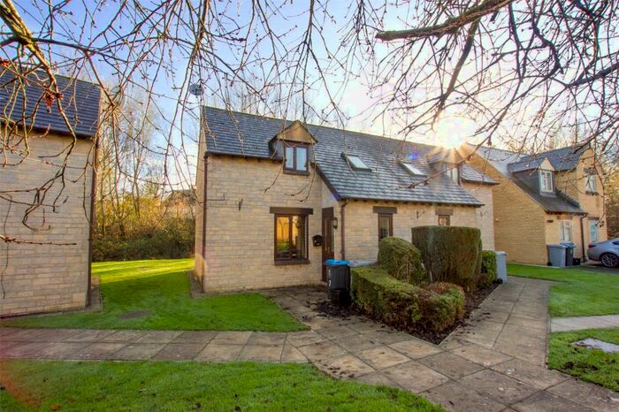 2 Bedroom Semi-Detached House To Rent In Gleann Cottages, Northfield Farm, Woodbank, Witney, OX28