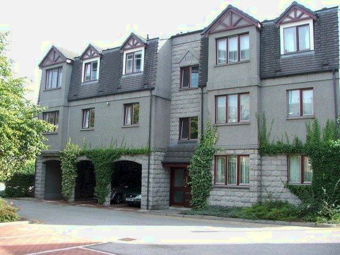 1 Bedroom Apartment To Rent In Howburn Court, Holburn, Aberdeen, Aberdeen, AB11