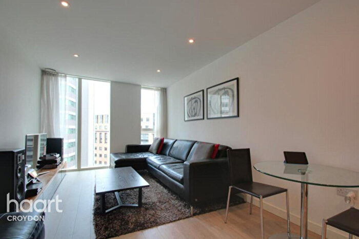 1 Bedroom Apartment To Rent In Saffron Central Square, Croydon, CR0