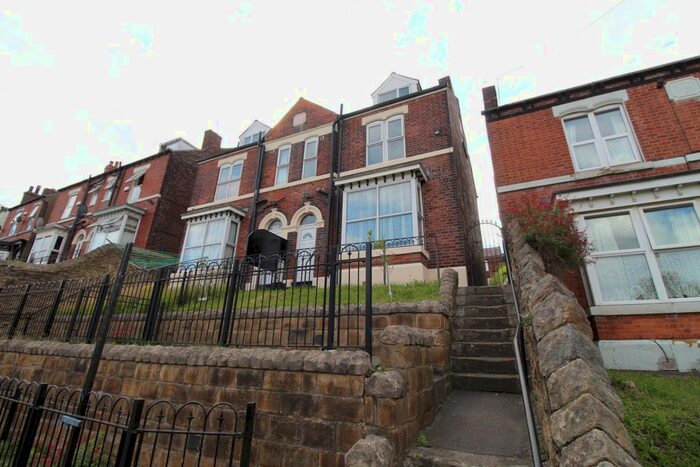 5 Bedroom Property To Rent In Rock Street, Sheffield, S3
