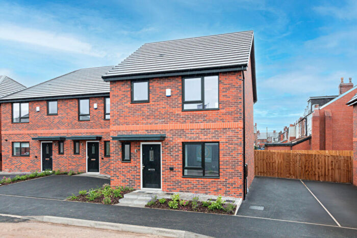 3 Bedroom House To Rent In Barnabas Drive, Salford, M6