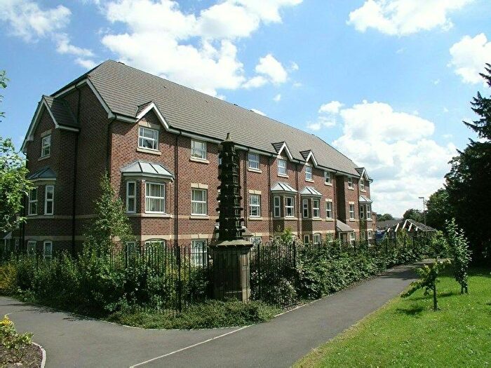 2 Bedroom Flat To Rent In Westholme Close, Congleton, CW12