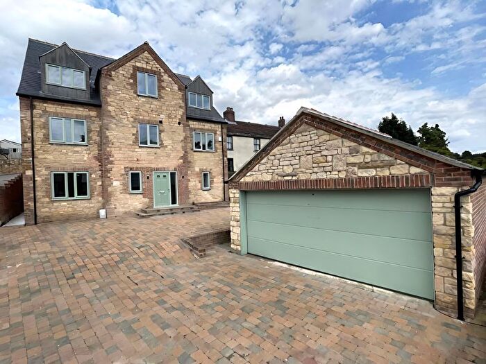 6 Bedroom Detached House For Sale In Stones Mews, Darrington, Pontefract, WF8