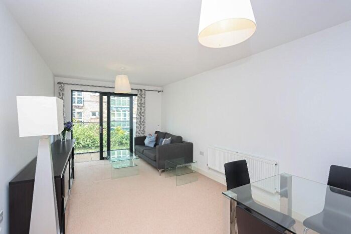 2 Bedroom Apartment To Rent In Canada Water, London, SE16